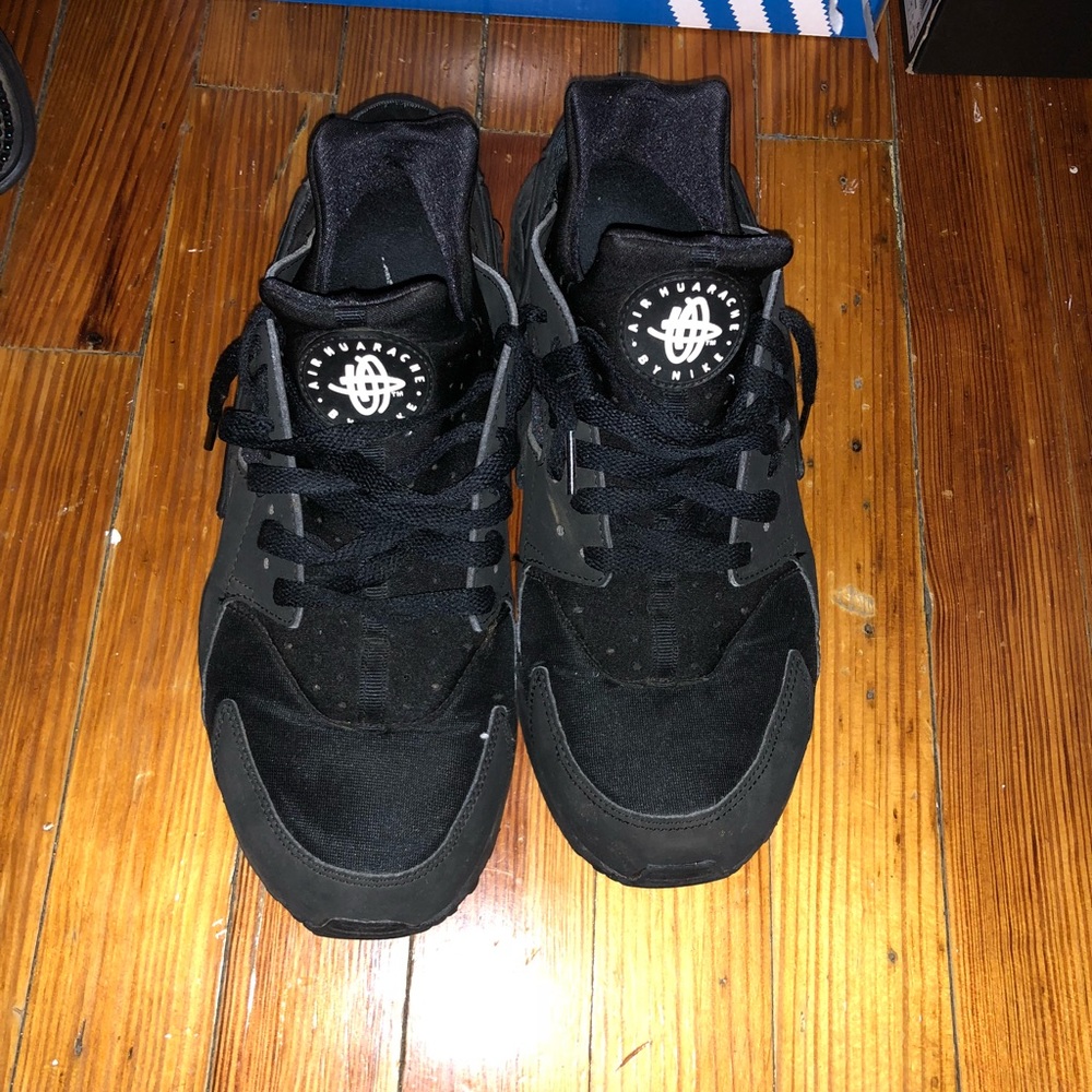Nike huaraches